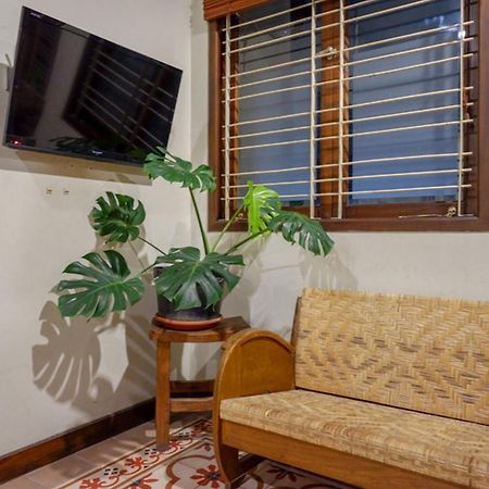 Urbanview Rumah Kandjani Yogyakarta Kejayan المظهر الخارجي الصورة