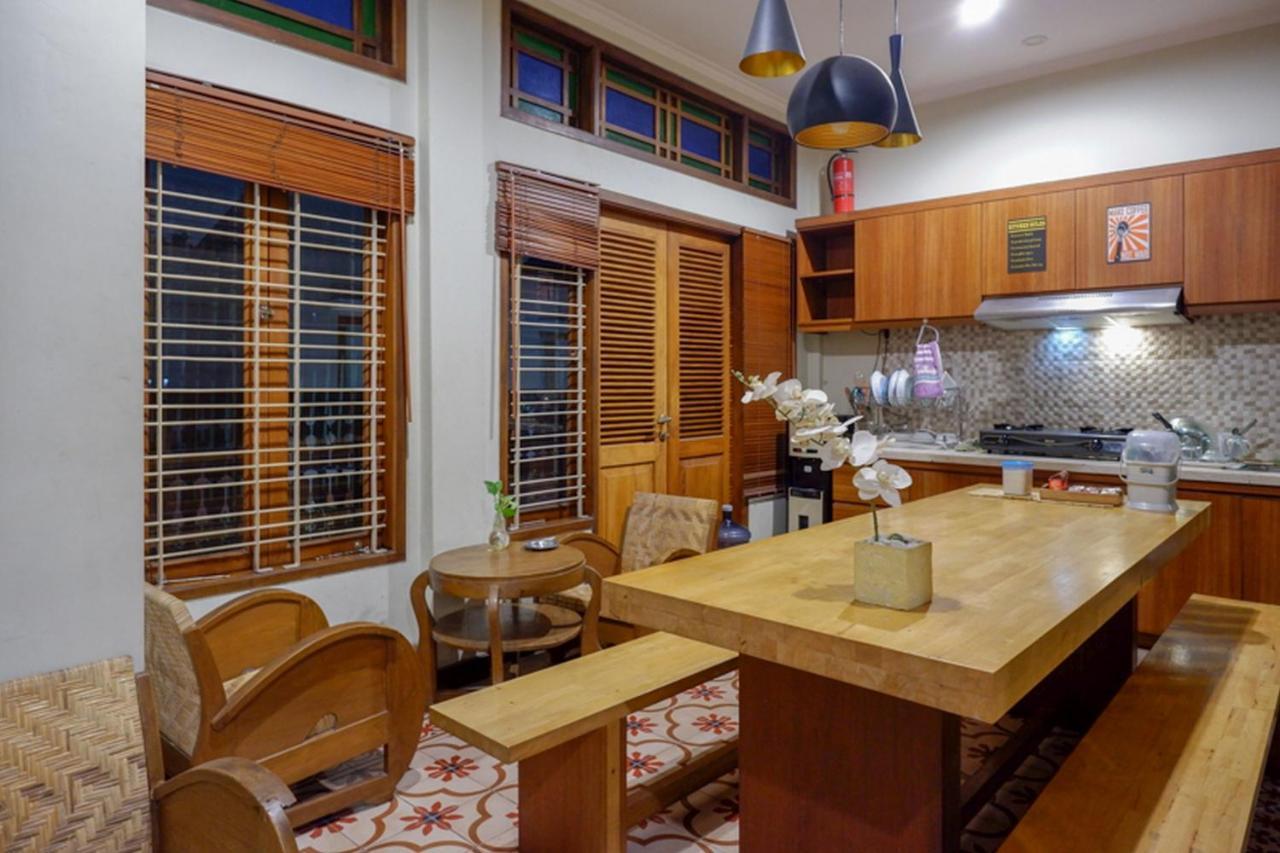Urbanview Rumah Kandjani Yogyakarta Kejayan المظهر الخارجي الصورة