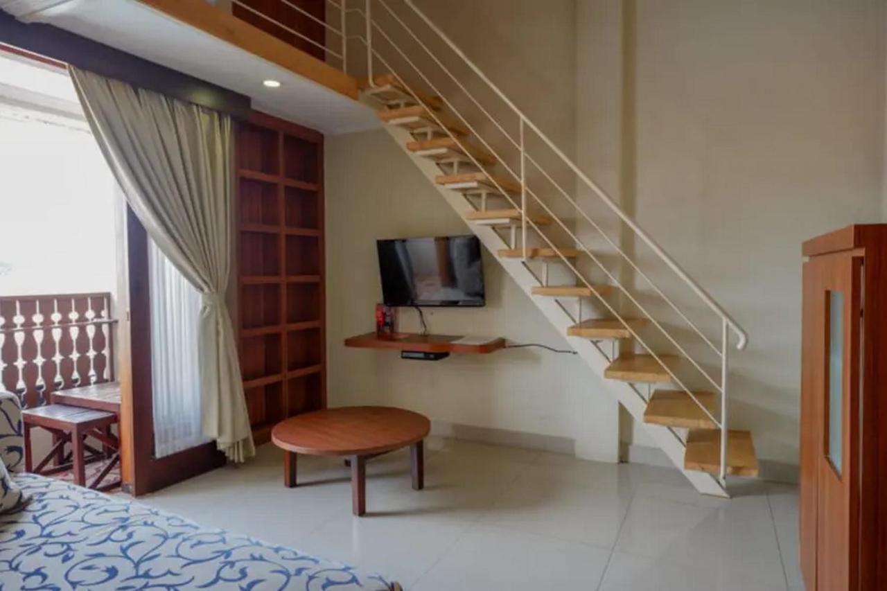 Urbanview Rumah Kandjani Yogyakarta Kejayan المظهر الخارجي الصورة