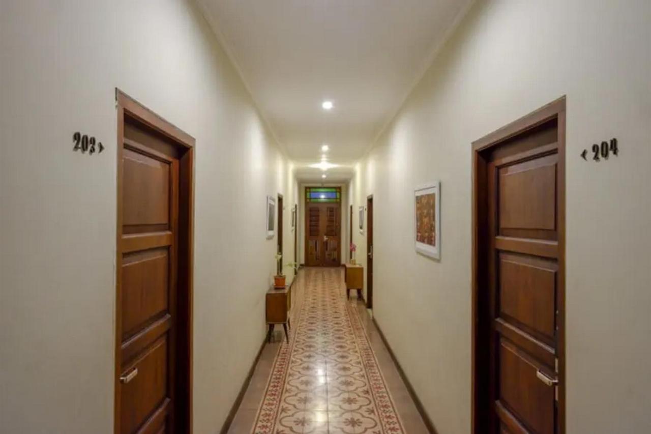Urbanview Rumah Kandjani Yogyakarta Kejayan المظهر الخارجي الصورة