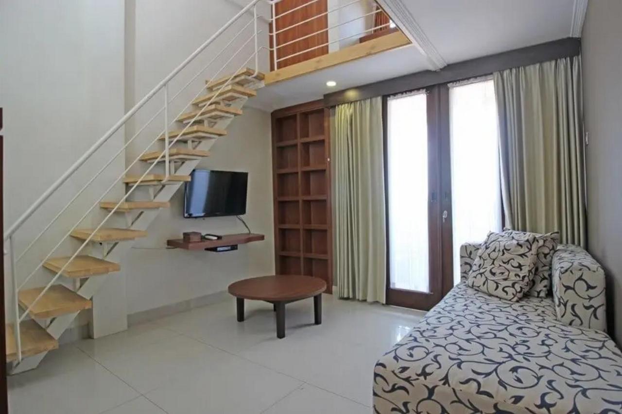 Urbanview Rumah Kandjani Yogyakarta Kejayan المظهر الخارجي الصورة