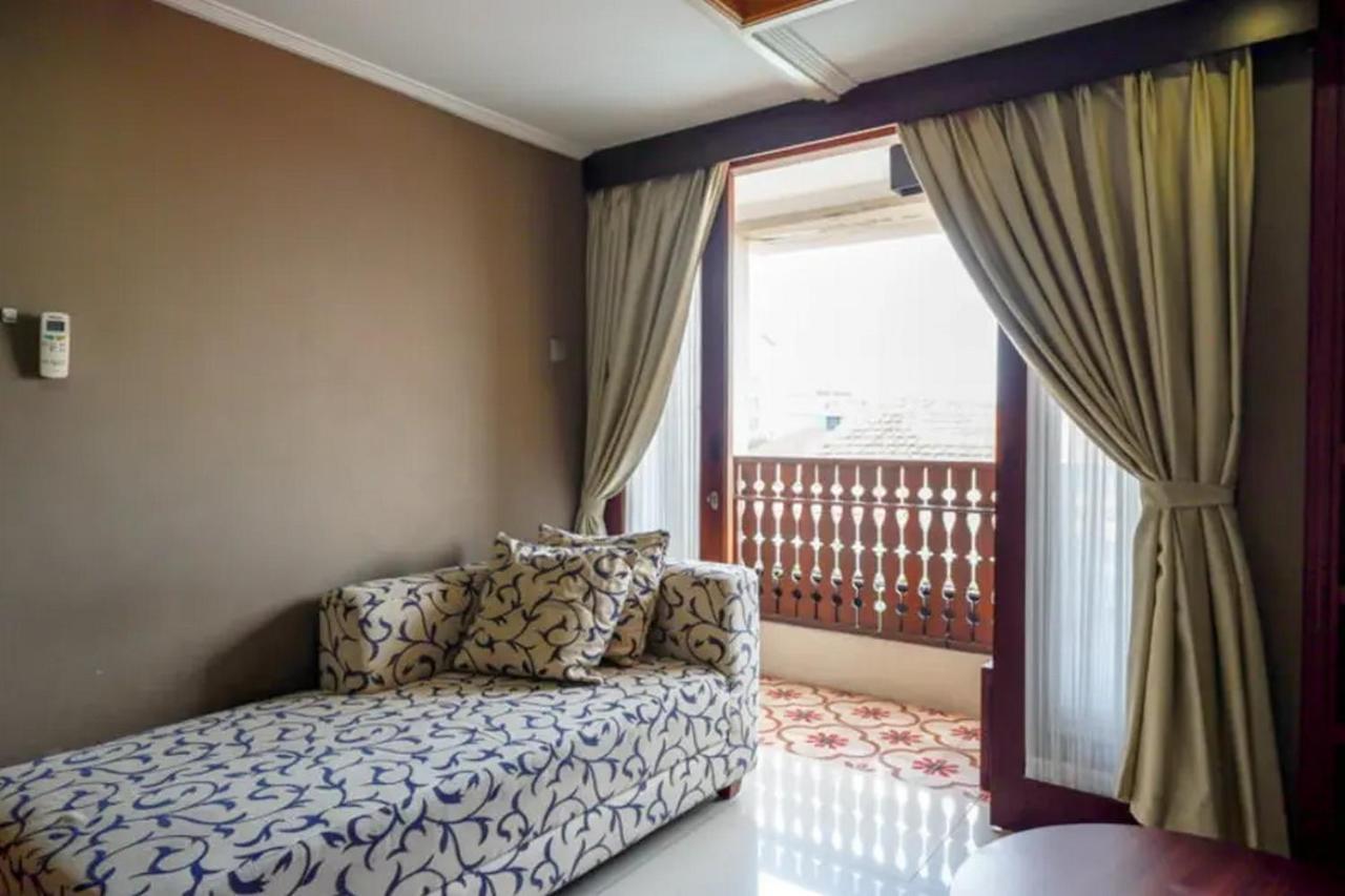 Urbanview Rumah Kandjani Yogyakarta Kejayan المظهر الخارجي الصورة